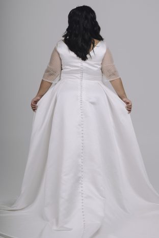 Alternative view of Sheila