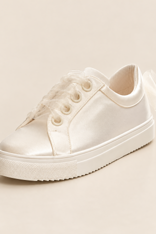 Alternative view of Zapatillas de Novia